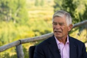 自学六爻费城联储行长Harker：决策者需等待不确定性消退再调整利率