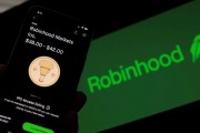 自学六爻“接盘侠”没了？标普500指数季调维持成分股不变，Robinhood、Applovin应声大跌